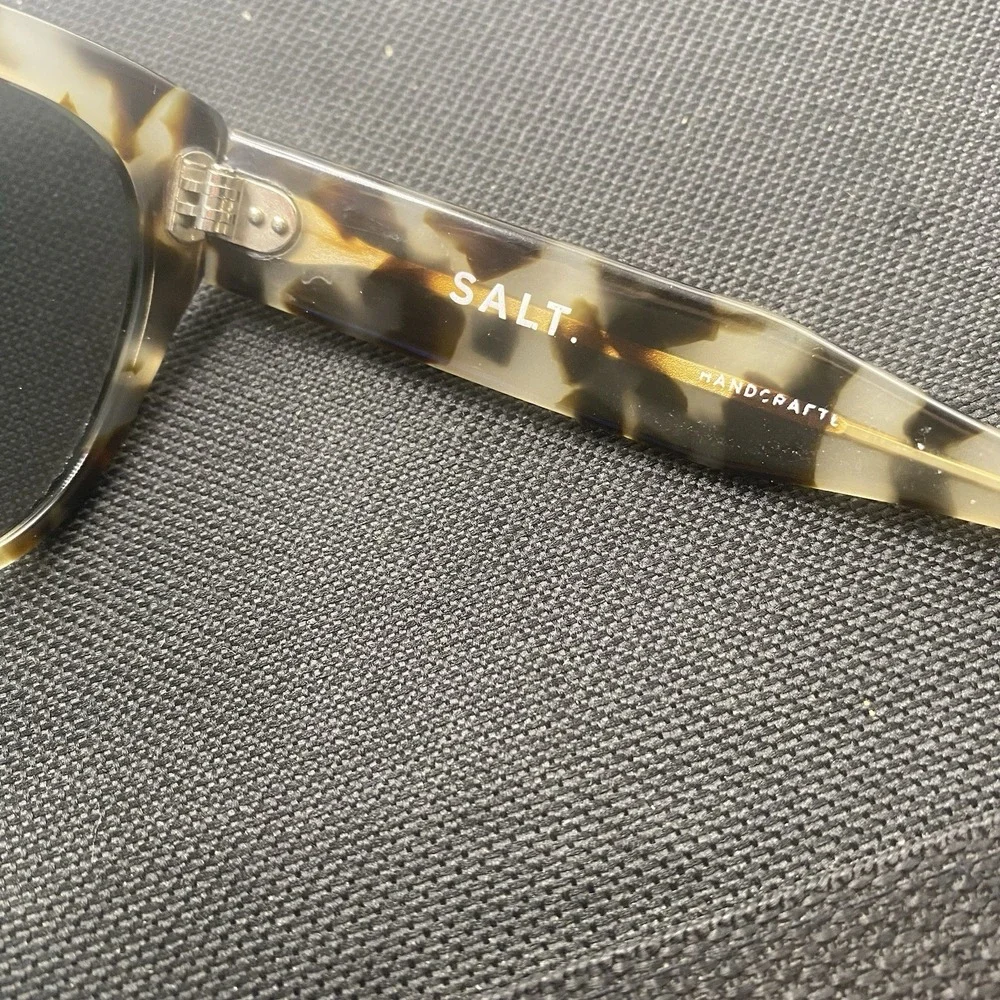 Salt. Sunglasses Women FRAME ONLY Cat Eye 56-18-140 Tortoise Multicolor 518